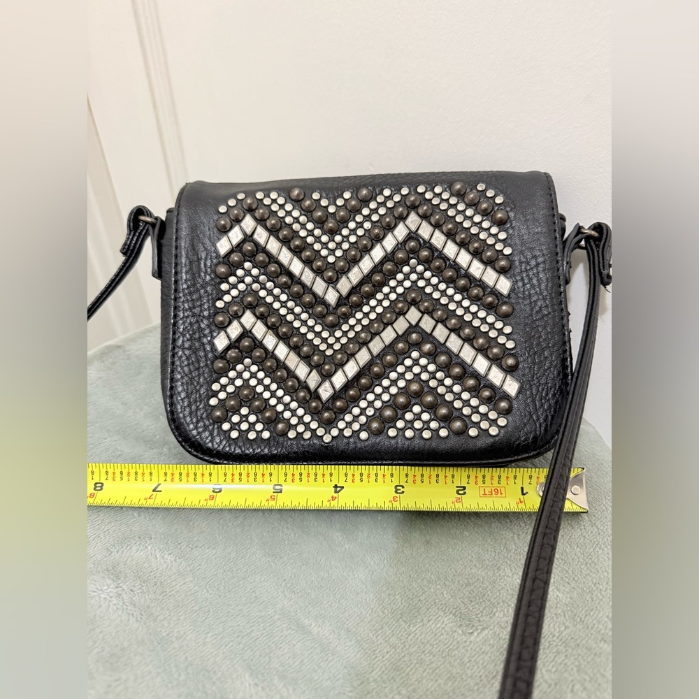Target Black and Silver Chevron Crossbody Bag